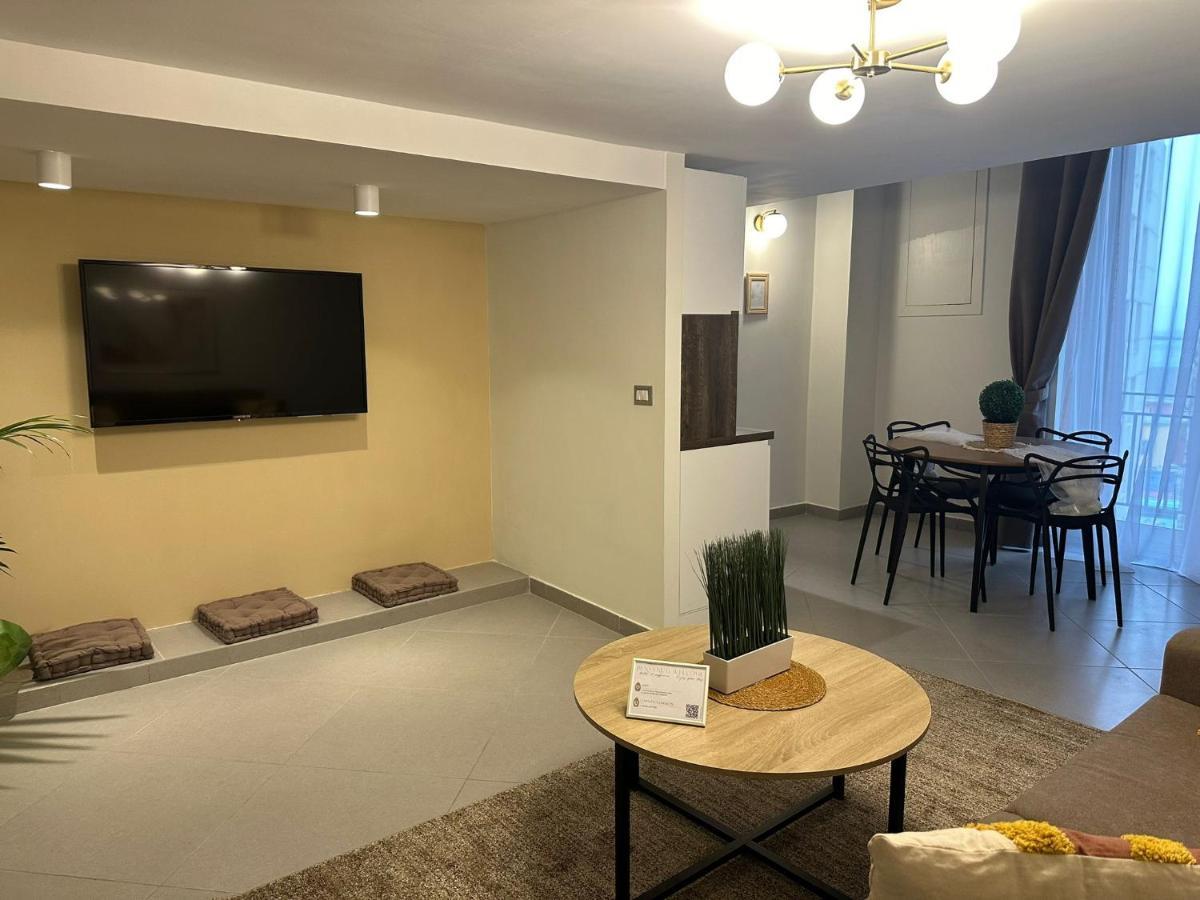 Palazzorefici Наполи Екстериор снимка